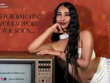 Missvaleriaa  live sex cam