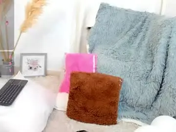 Rojita30  live sex cam