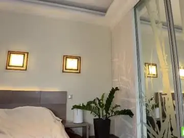 Roselyn_rose  live sex cam