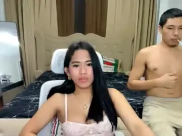 Urhot_wildfucker  live sex cam
