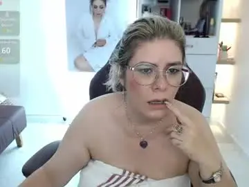 Wet_liss  live sex cam