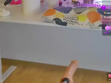 Yourburnwish  live sex cam