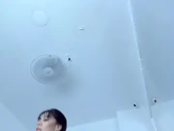 Abbey_walker  live sex cam