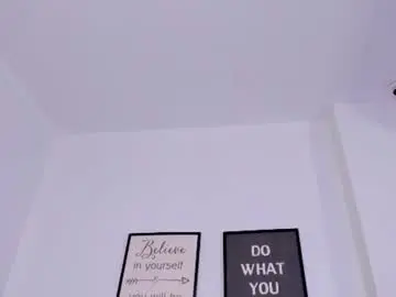 Abbey_walker  live sex cam