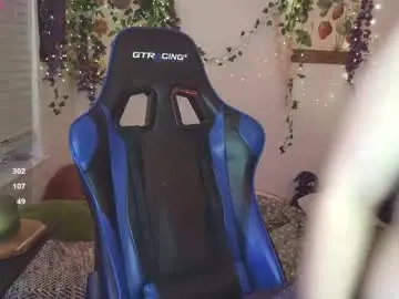 Akilavender  live sex cam