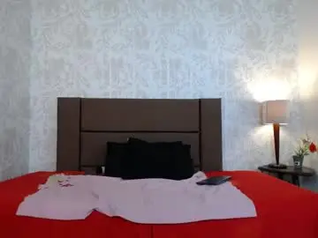 Ava_raye  live sex cam