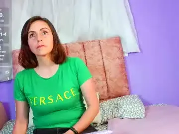 Ava_raye  live sex cam