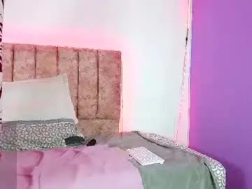 Ava_raye  live sex cam