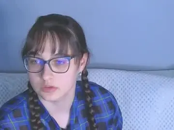 Doll_tessa  live sex cam