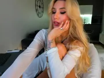 Erotic__blondie  live sex cam