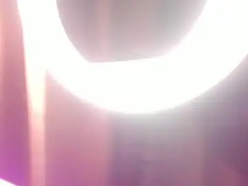 Hellzel_moon  live sex cam