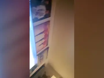 Hotaussies600000  live sex cam