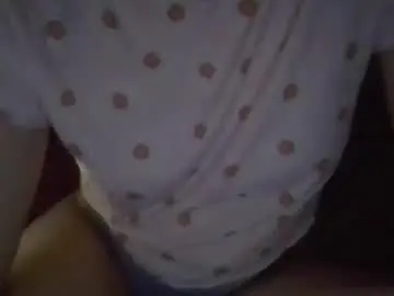 Kissandtell1357  live sex cam