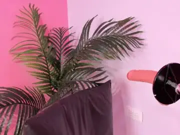Lia_owenss  live sex cam