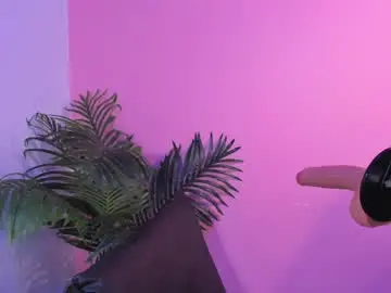 Lia_owenss  live sex cam