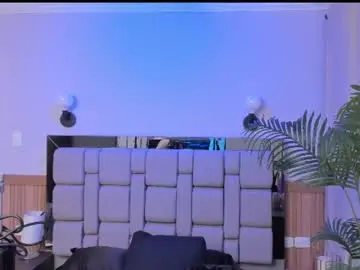 Lia_owenss  live sex cam