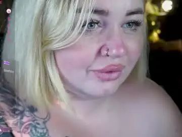 Zarareign_  live sex cam