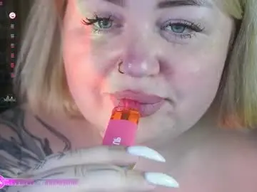 Zarareign_  live sex cam