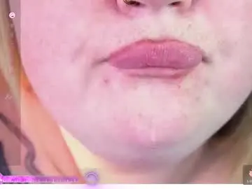 Zarareign_  live sex cam