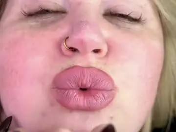 Zarareign_  live sex cam