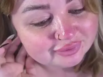 Zarareign_  live sex cam