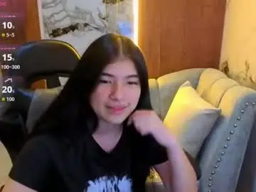 Alesia_v  live sex cam