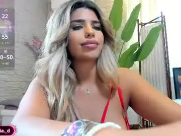 Bella_posh  live sex cam