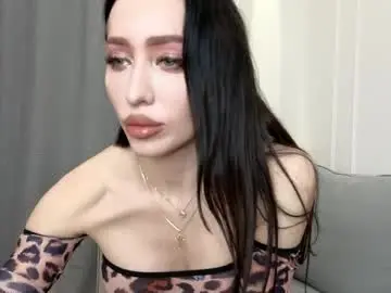 Bellaluna14  live sex cam