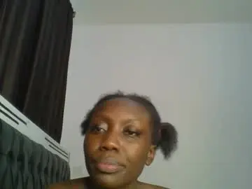 Chocobear22  live sex cam