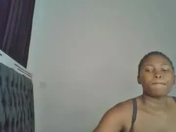 Chocobear22  live sex cam