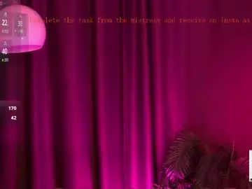 Emiliyaroude  live sex cam