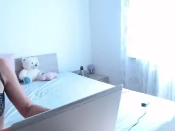 Freyamuse  live sex cam