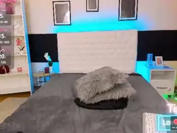 Kiraneww  live sex cam