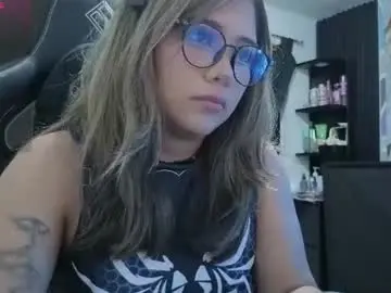 Kissmypurr  live sex cam