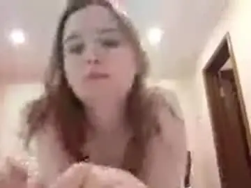 Laradealy  live sex cam