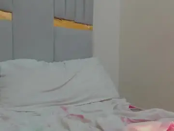 Lilly7031  live sex cam