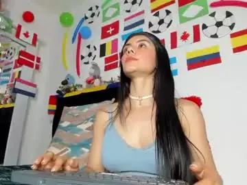 Lisvandre  live sex cam