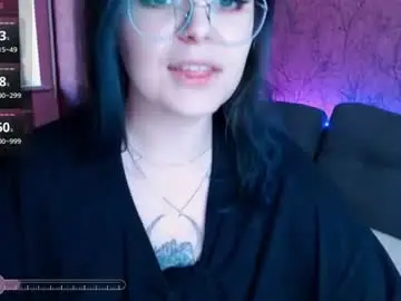 Loramoonnn  live sex cam
