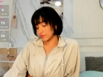 Miablazzee  live sex cam