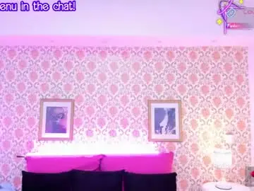 Saraavila_  live sex cam