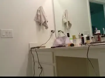 Siennaafterdark  live sex cam