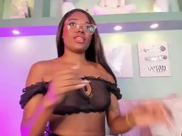 Taylorviidal  live sex cam