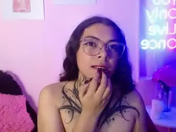 Vanne_honeydoll  live sex cam