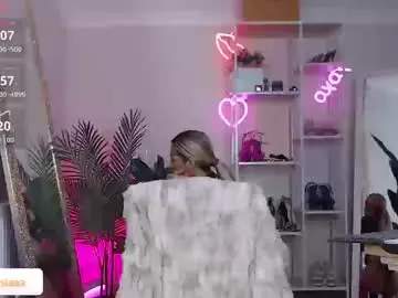 Arianaari88  live sex cam