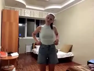 Caylawassman  live sex cam