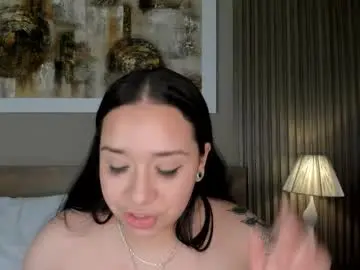 Evaarae  live sex cam