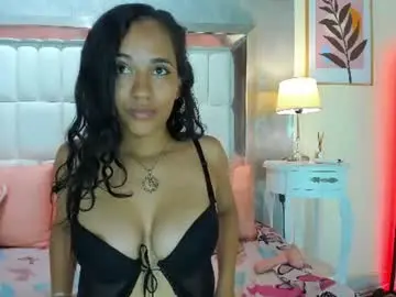 Ivonyross  live sex cam