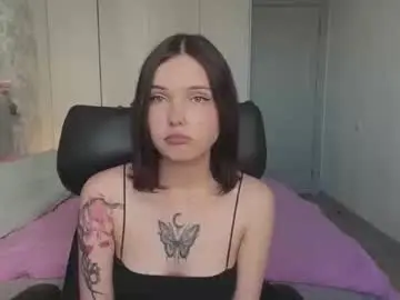 Lucreciatonder  live sex cam