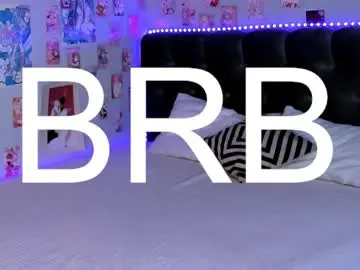 Lunariafox  live sex cam