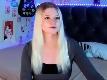 Lunariafox  live sex cam